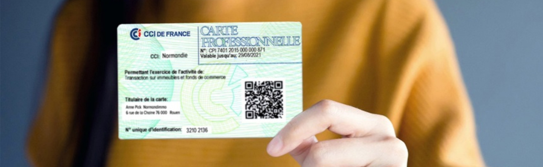 Carte professionnelle de l'agent immobilier